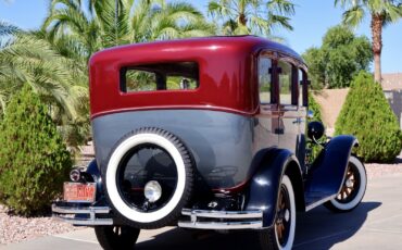 Chrysler-DeSoto-1930-Sedan-27