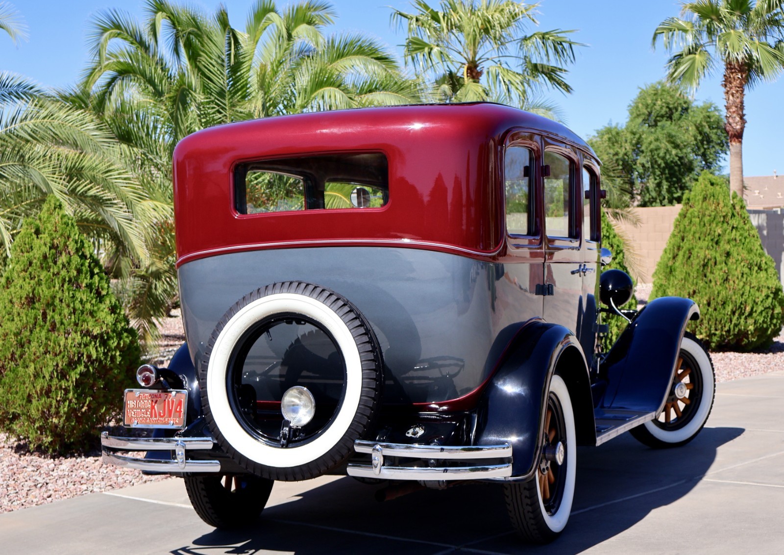 Chrysler-DeSoto-1930-Sedan-27