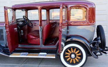 Chrysler-DeSoto-1930-Sedan-7
