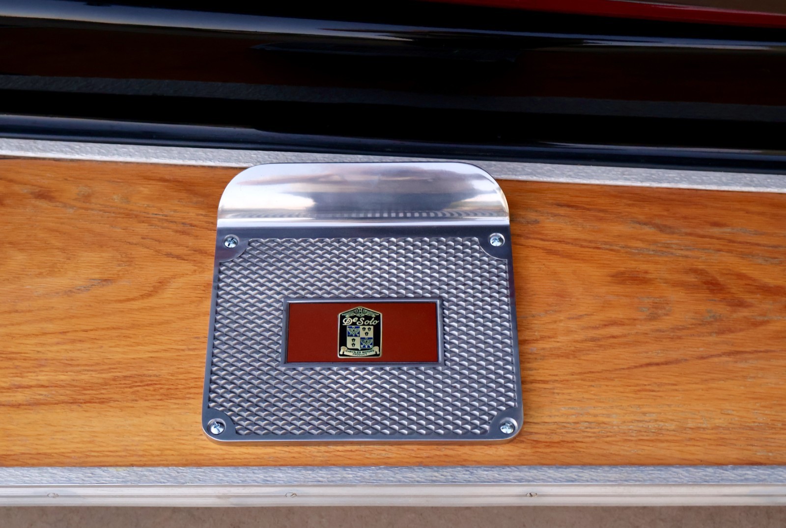 Chrysler-DeSoto-1930-Sedan-9