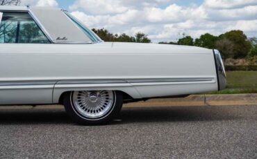 Chrysler-Imperial-1967-2-Door-25