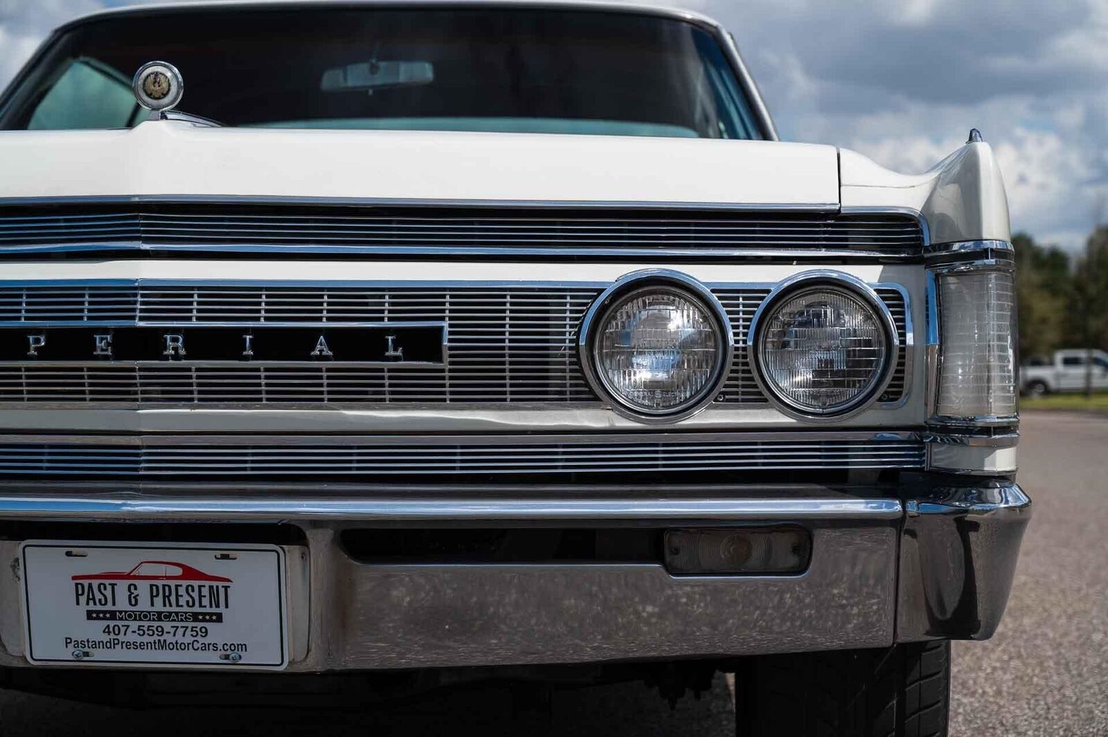 Chrysler-Imperial-1967-2-Door-33