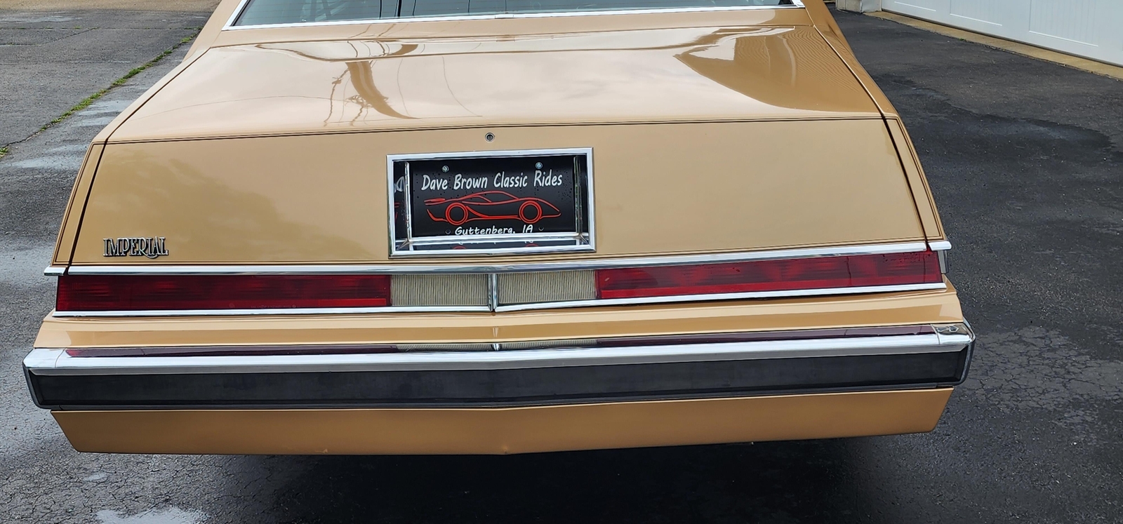 Chrysler-Imperial-1982-2-dr-17