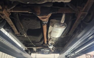 Chrysler-Imperial-1982-2-dr-27