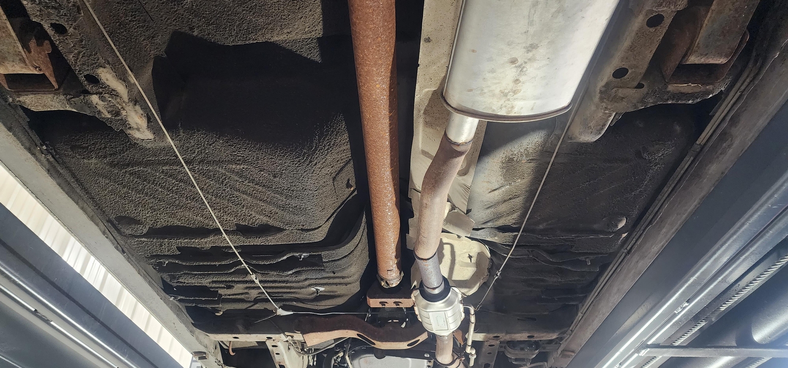 Chrysler-Imperial-1982-2-dr-28