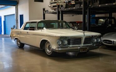 Chrysler-LeBaron-1962-4-Door-Hardtop-10