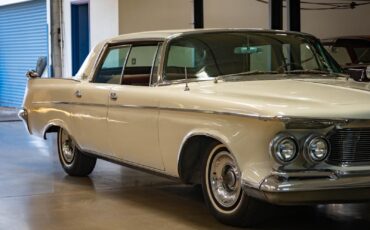 Chrysler-LeBaron-1962-4-Door-Hardtop-11