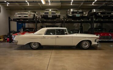 Chrysler-LeBaron-1962-4-Door-Hardtop-2