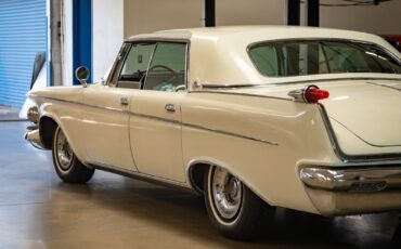 Chrysler-LeBaron-1962-4-Door-Hardtop-25