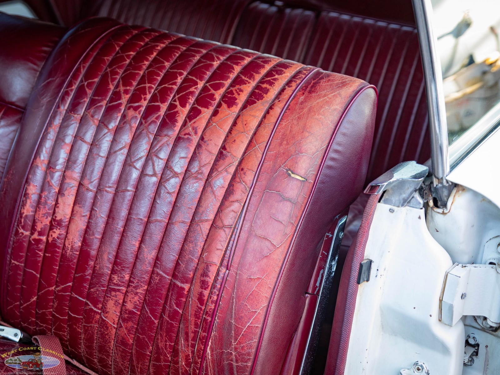 Chrysler-LeBaron-1962-4-Door-Hardtop-29