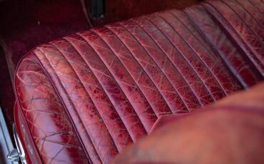 Chrysler-LeBaron-1962-4-Door-Hardtop-33