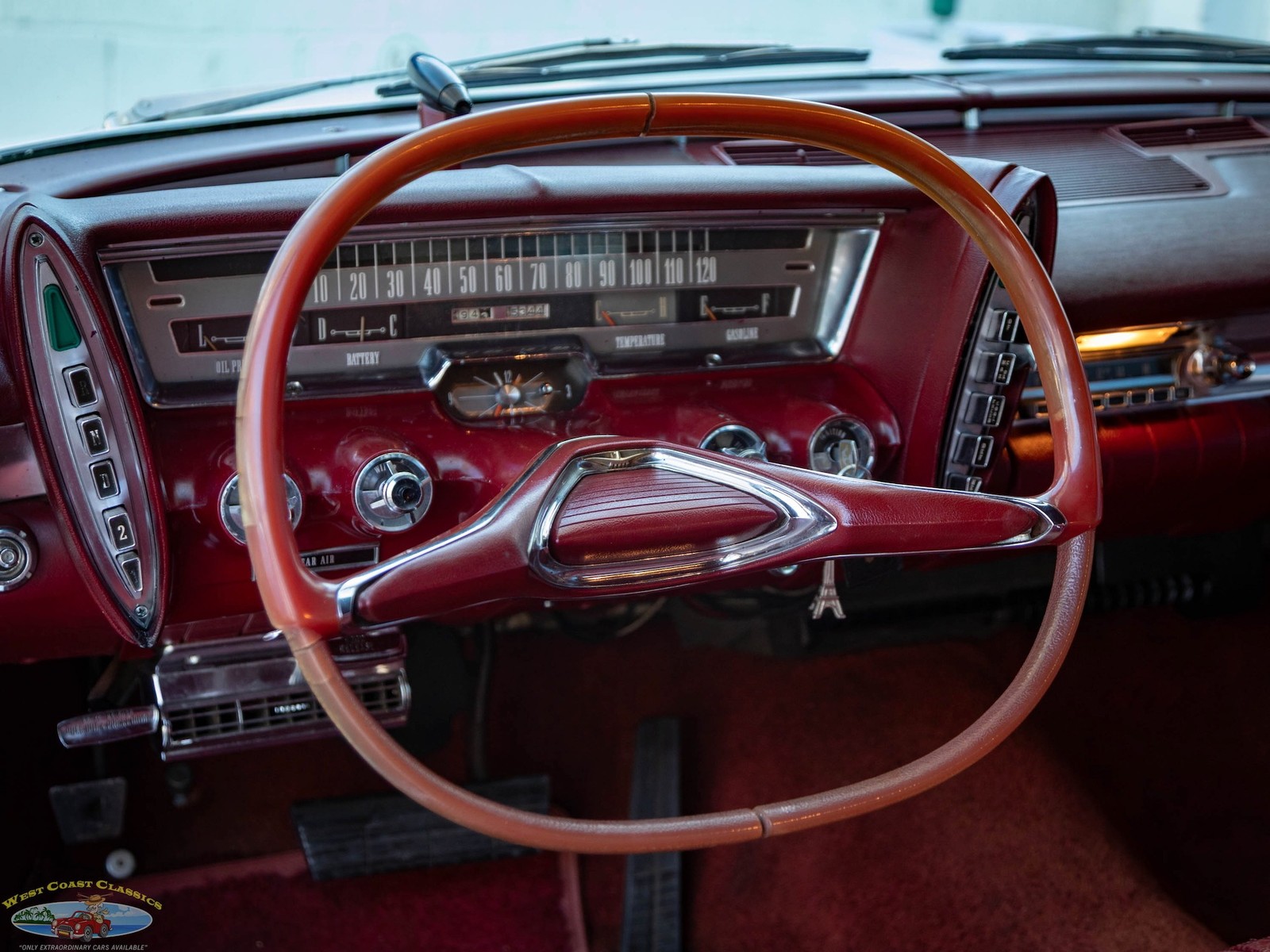 Chrysler-LeBaron-1962-4-Door-Hardtop-34