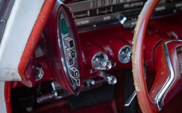 Chrysler-LeBaron-1962-4-Door-Hardtop-35