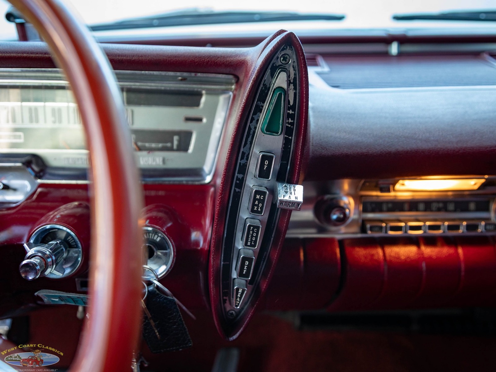 Chrysler-LeBaron-1962-4-Door-Hardtop-37