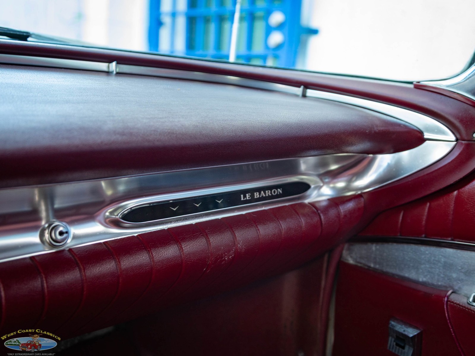 Chrysler-LeBaron-1962-4-Door-Hardtop-39