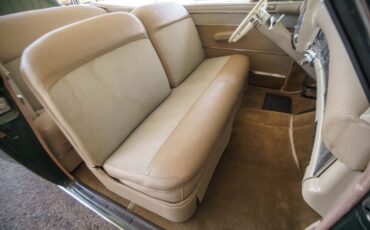 Chrysler-New-Yorker-1951-Convertible-15