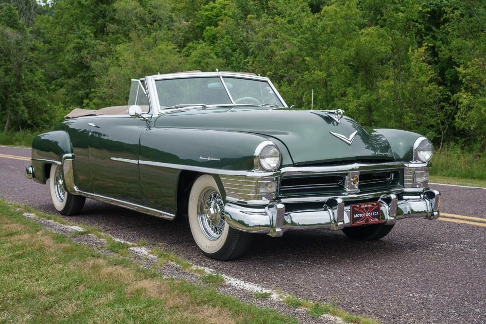 Chrysler-New-Yorker-1951-Convertible-24