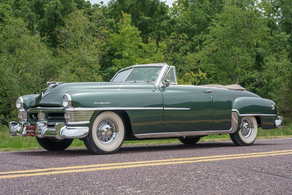 Chrysler-New-Yorker-1951-Convertible-33