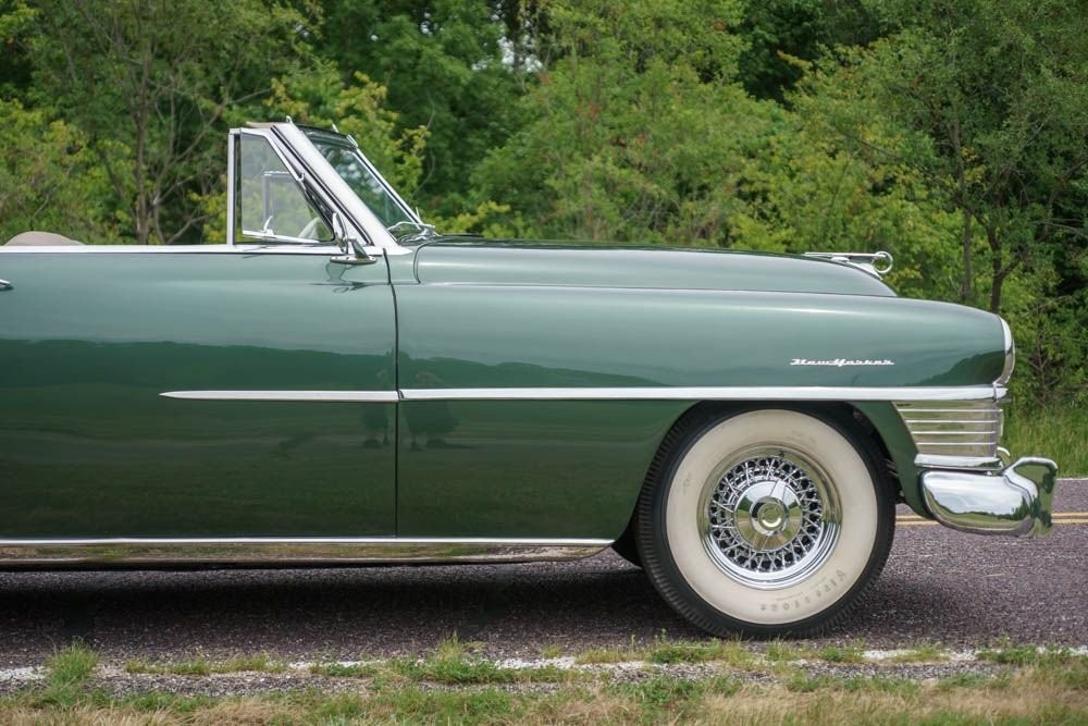 Chrysler-New-Yorker-1951-Convertible-38