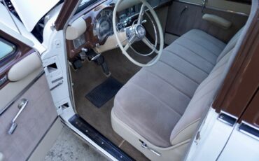 Chrysler-New-Yorker-1952-Sedan-20