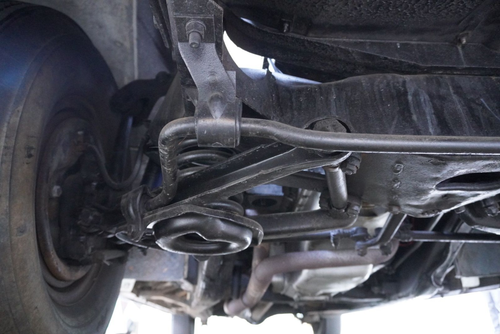 Chrysler-New-Yorker-1952-Sedan-24