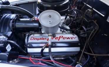 Chrysler-New-Yorker-1952-Sedan-34