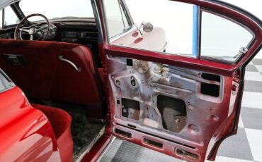 Chrysler-New-Yorker-1953-19