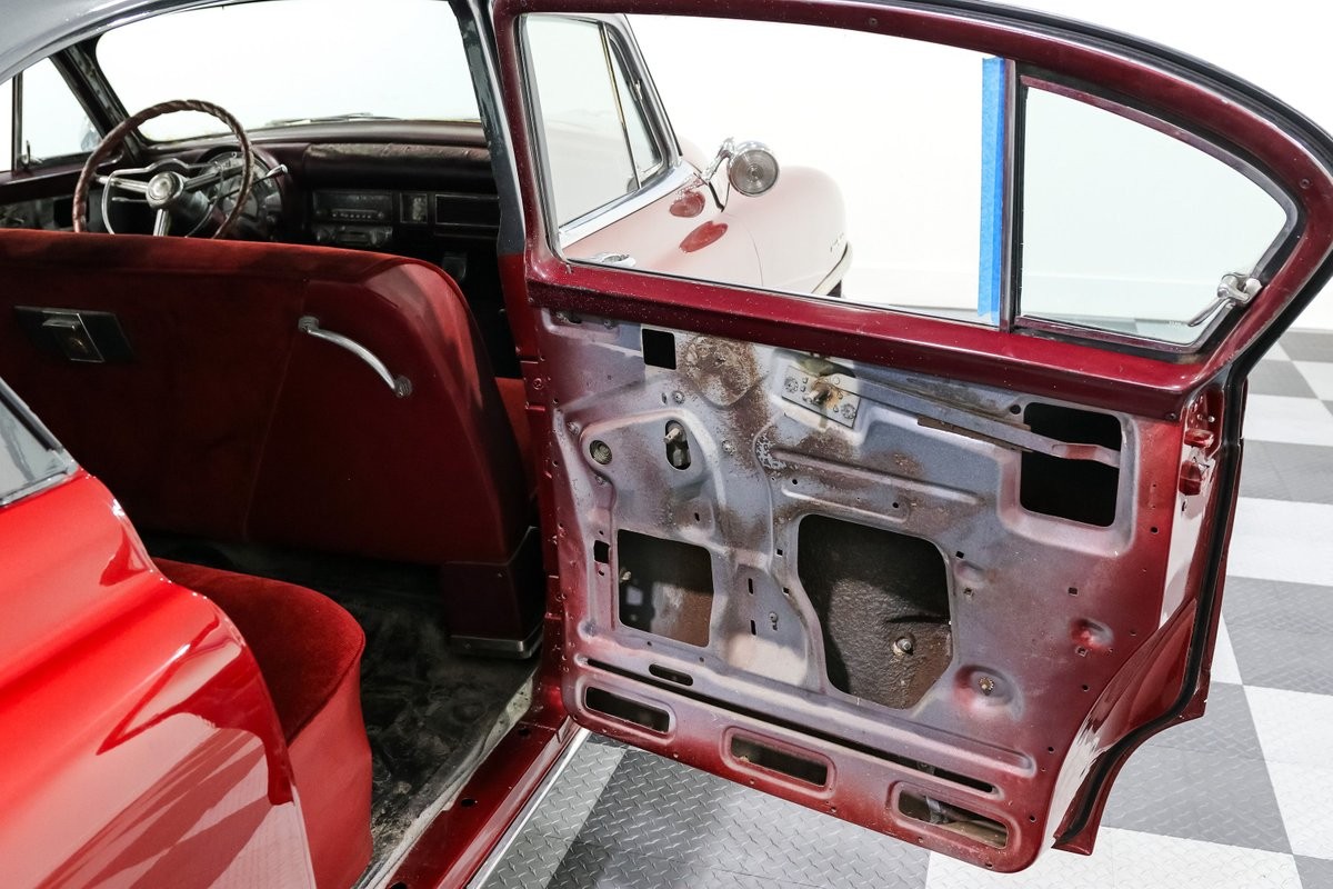 Chrysler-New-Yorker-1953-19