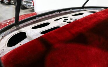 Chrysler-New-Yorker-1953-21