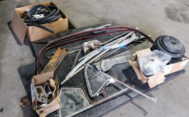 Chrysler-New-Yorker-1953-25