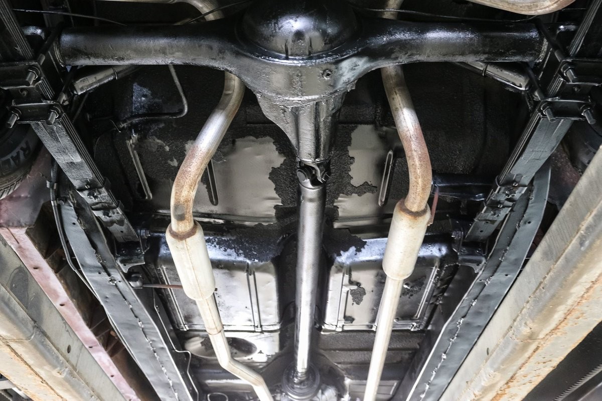 Chrysler-New-Yorker-1953-31