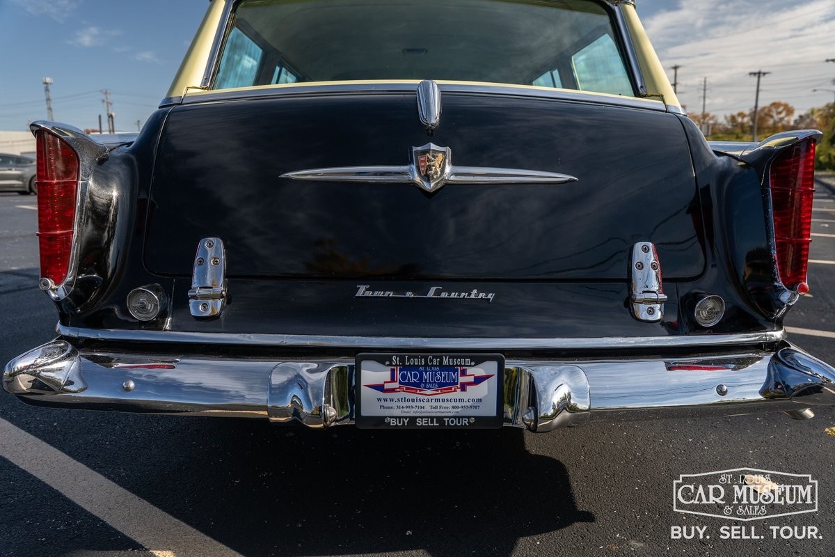 Chrysler-New-Yorker-1955-Station-Wagon-33