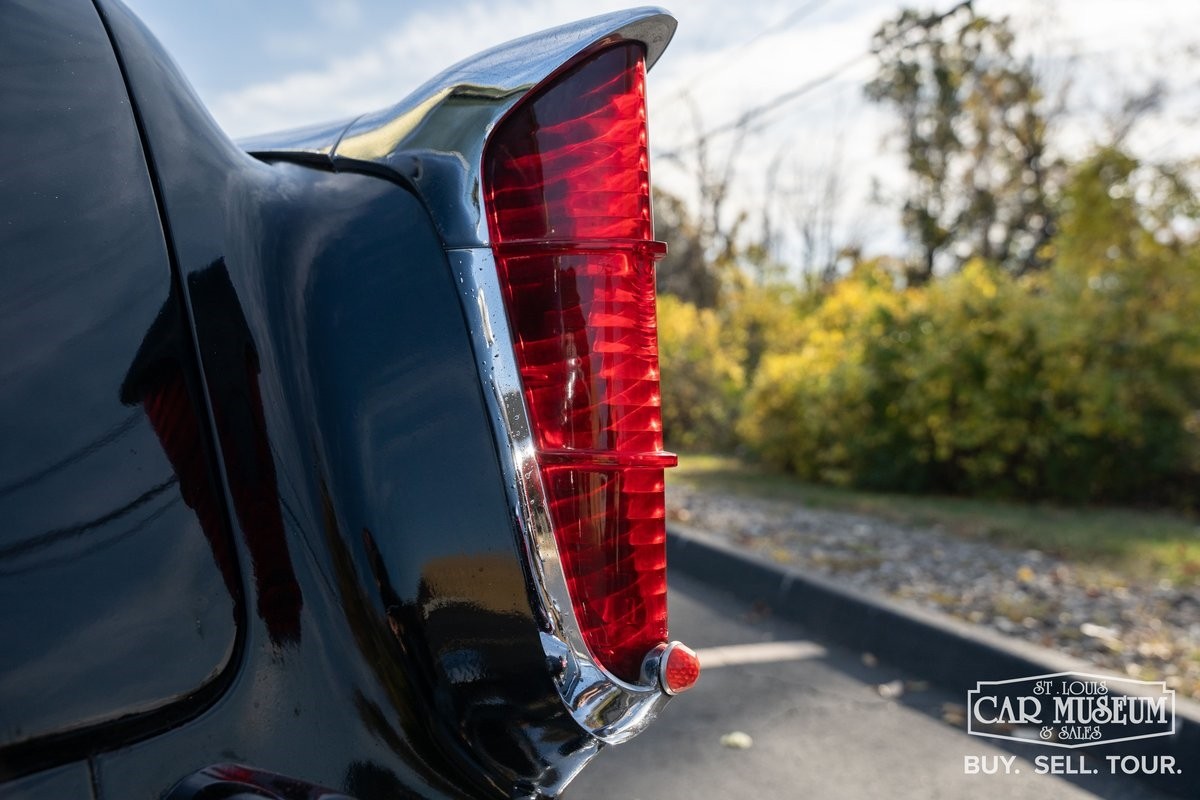 Chrysler-New-Yorker-1955-Station-Wagon-35