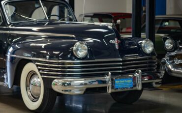 Chrysler-New-Yorker-2-Door-Club-Coupe-1942-2-Door-Coupe-12