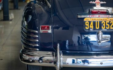 Chrysler-New-Yorker-2-Door-Club-Coupe-1942-2-Door-Coupe-18