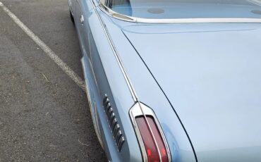Chrysler-New-yorker-1962-Blue-With-White-Top-Blue-16