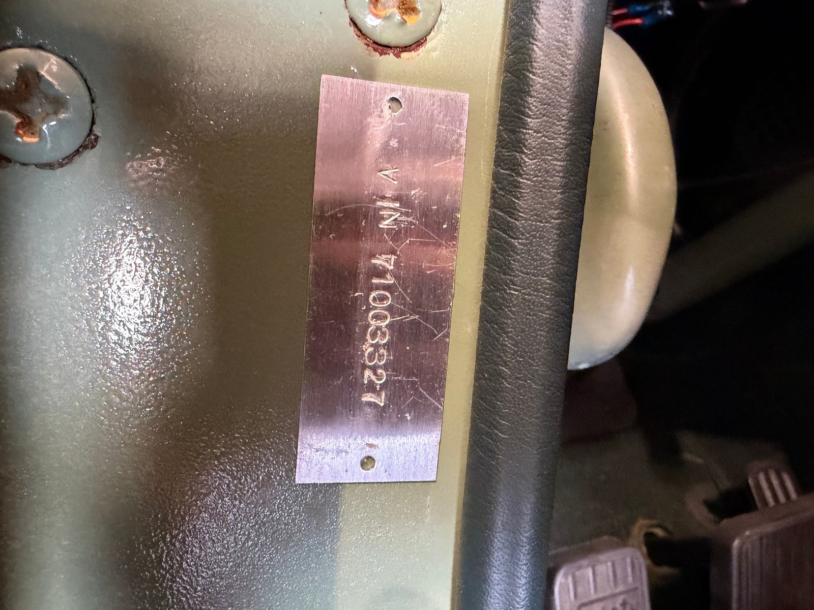 Chrysler-Town-and-Country-1947-Sedan-6