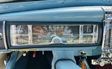 Chrysler-Windsor-1948-Light-Blue-Light-Blue-amp-White-10