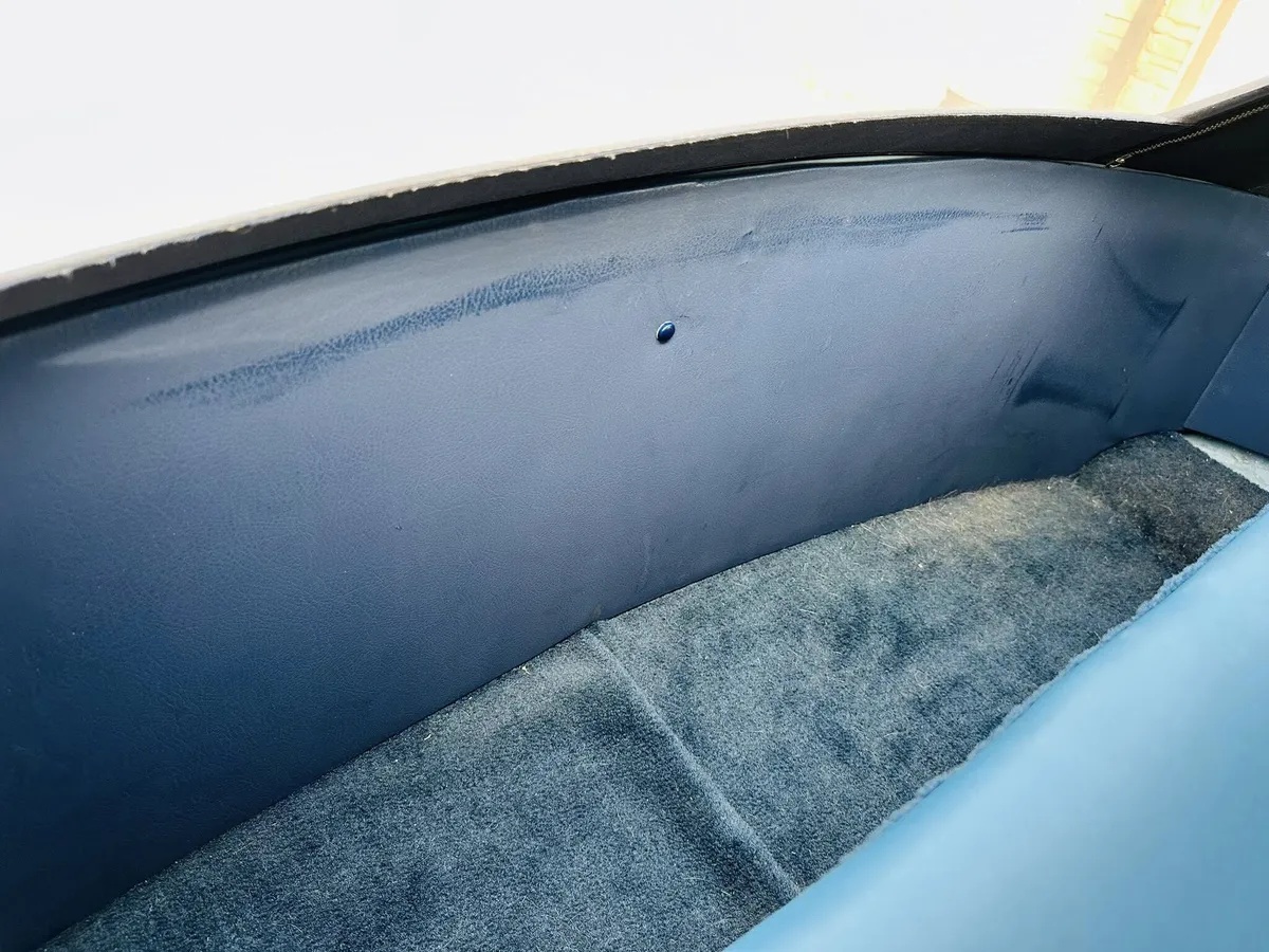 Chrysler-Windsor-1948-Light-Blue-Light-Blue-amp-White-14