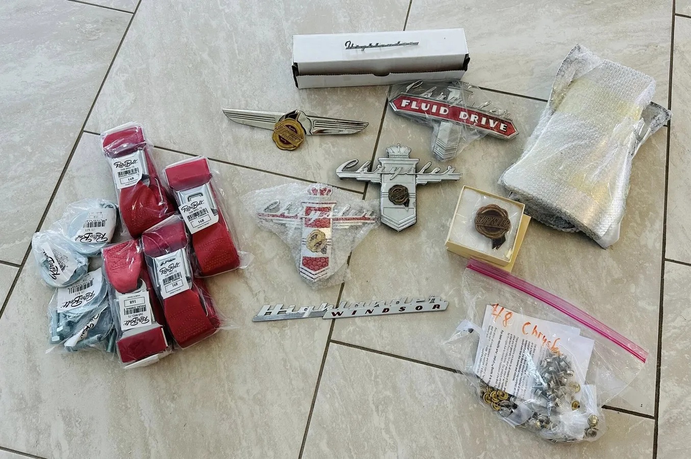 Chrysler-Windsor-1948-Light-Blue-Light-Blue-amp-White-16