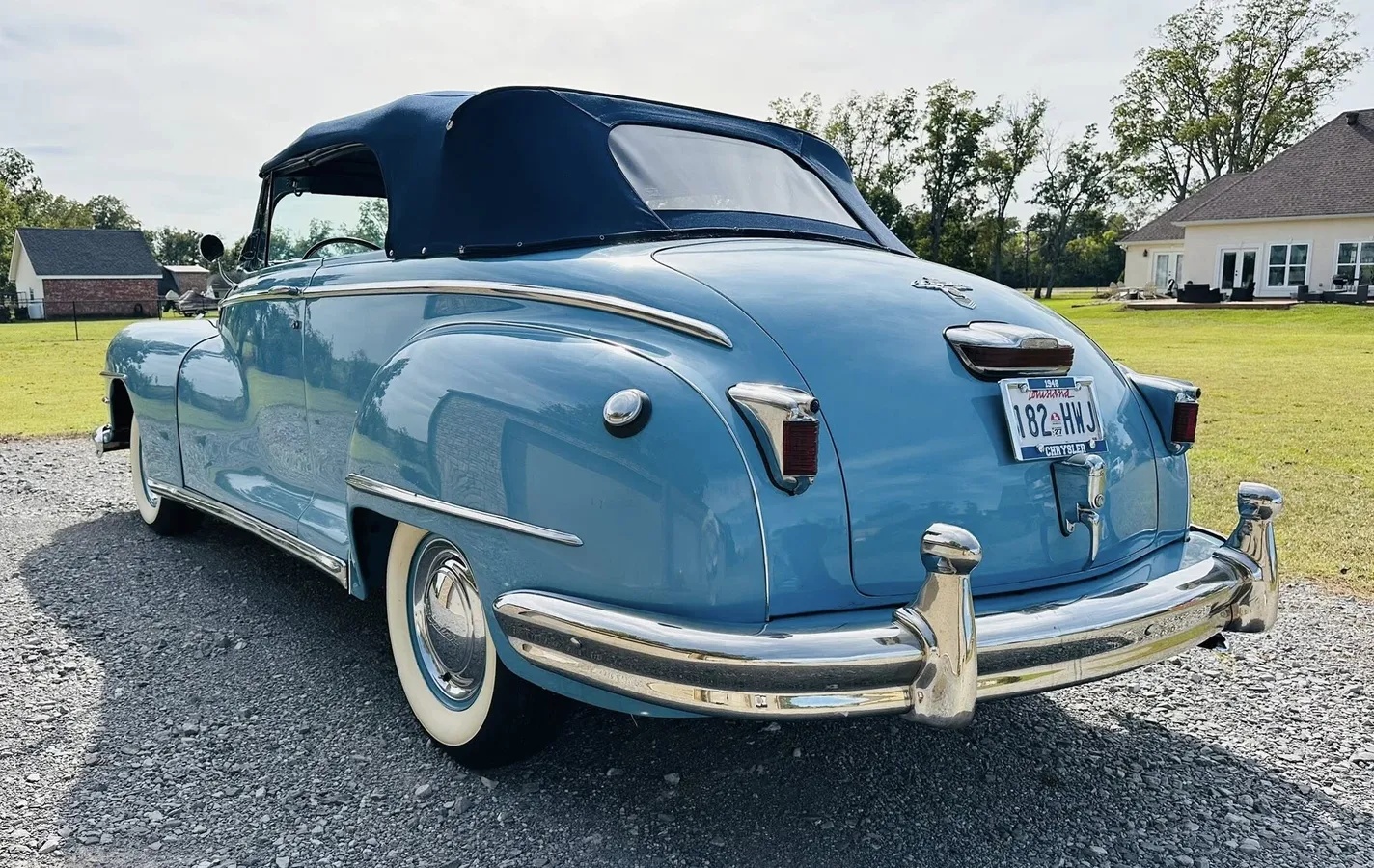 Chrysler-Windsor-1948-Light-Blue-Light-Blue-amp-White-3