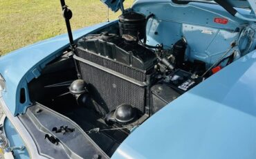Chrysler-Windsor-1948-Light-Blue-Light-Blue-amp-White-5