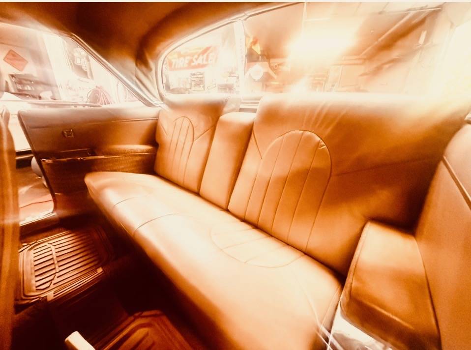 Chrysler-imperial-1958-4