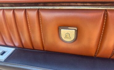 Chrysler-lebaron-1983-brown-1