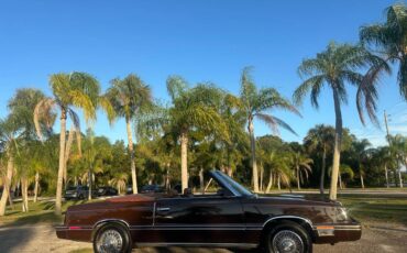 Chrysler-lebaron-1983-brown