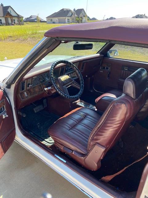 Chrysler-lebaron-1986-white-5