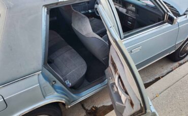 Chrysler-lebaron-1987-blue-5