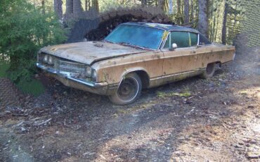 Chrysler-new-yorker-1968-3