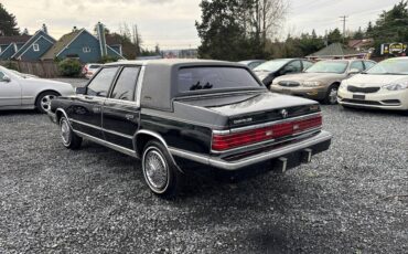Chrysler-new-yorker-1987-black-13