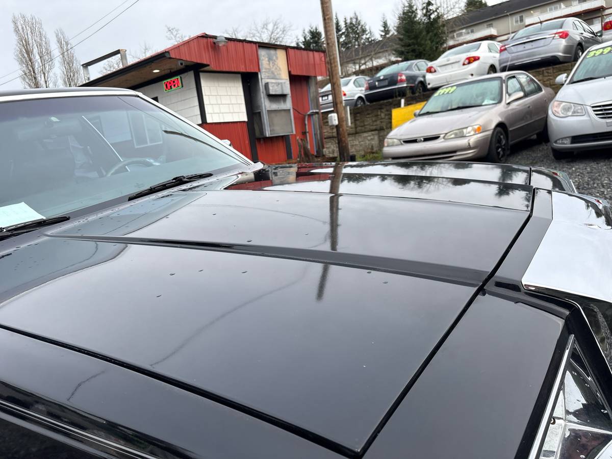 Chrysler-new-yorker-1987-black-4